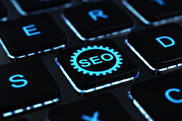 haladó technikai seo billentyűzet